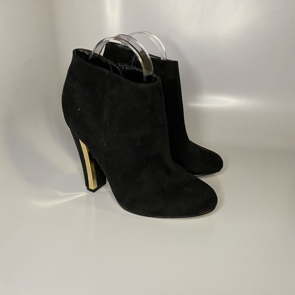 Call It Spring Black Suede Booties - Size 7 - Picture 4 of 6